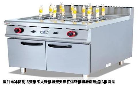 里的电冰箱制冷效果不太好机器整天都在运转机器后面压缩机很烫是